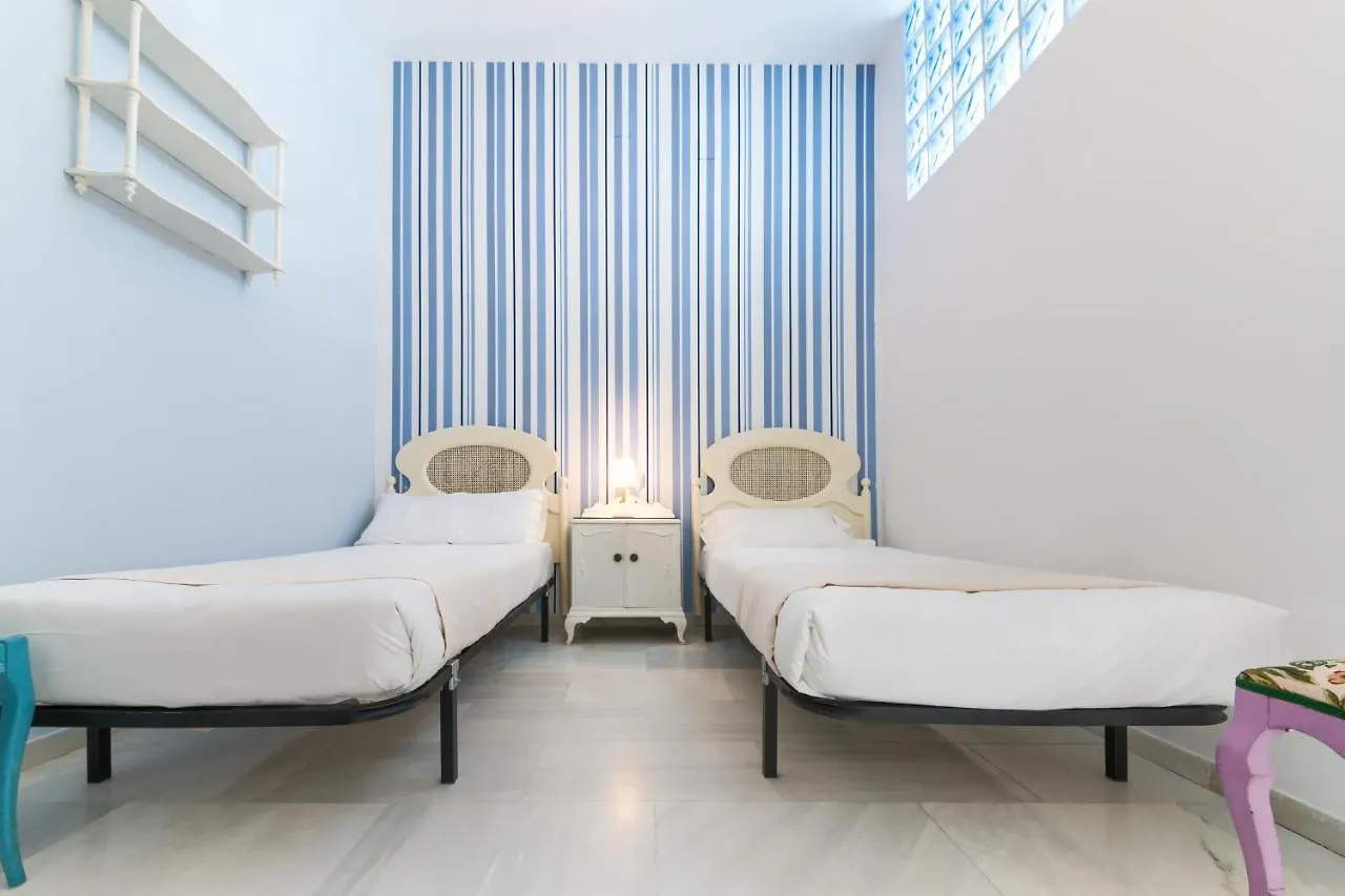 Apartment Holidays2Malaga Calle Nueva 2 Bedrooms High Speed Wifi