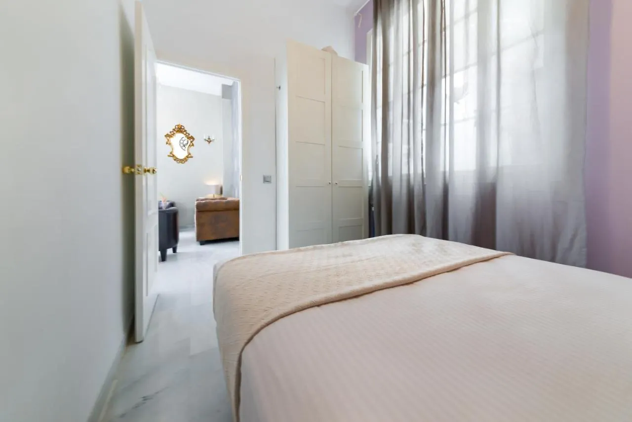 Apartment Holidays2Malaga Calle Nueva 2 Bedrooms High Speed Wifi