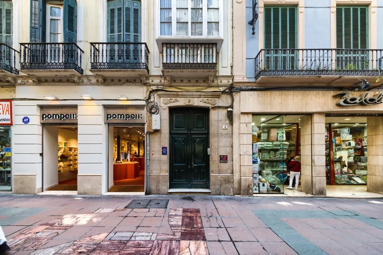 Holidays2Malaga Calle Nueva 2 Bedrooms High Speed Wifi location