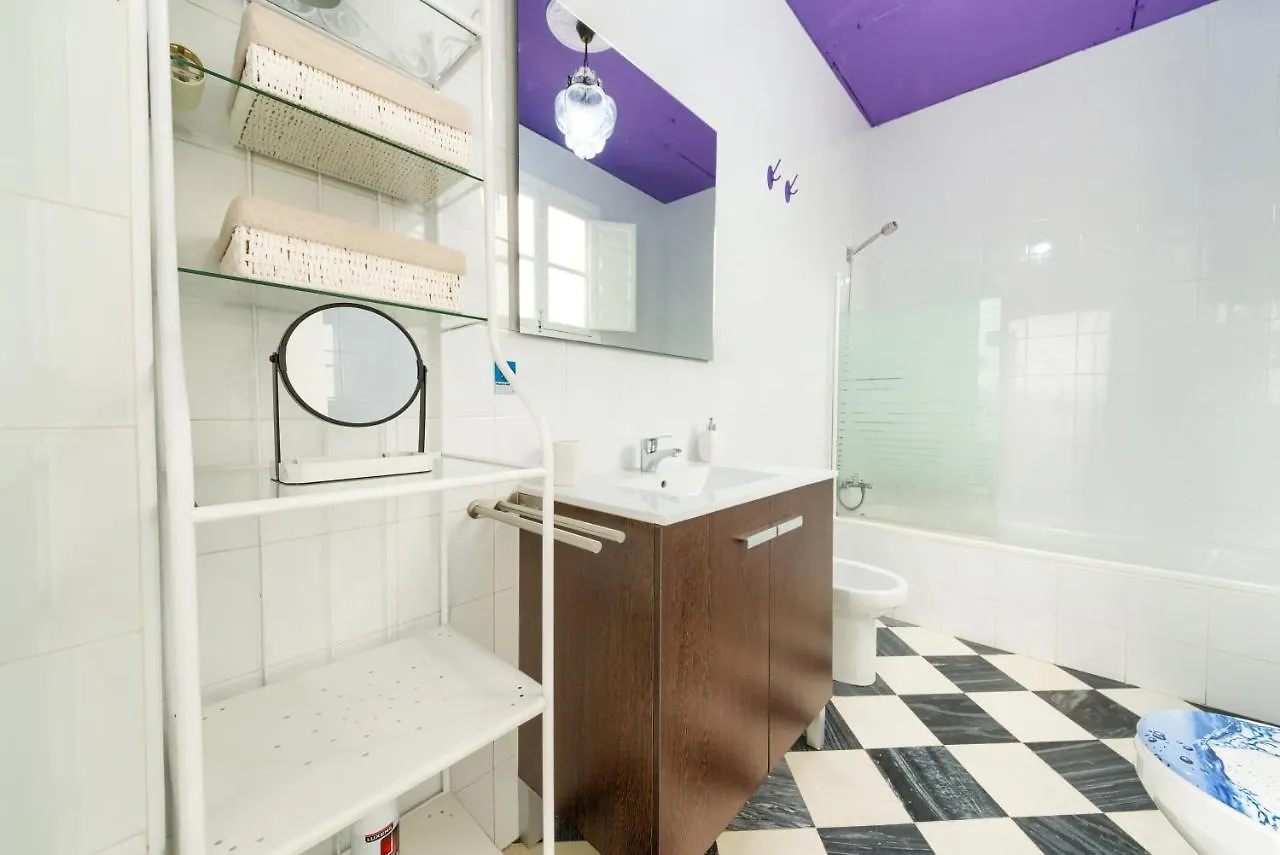 Holidays2Malaga Calle Nueva 2 Bedrooms High Speed Wifi Spain